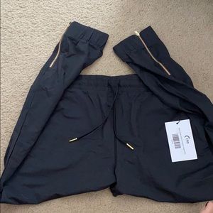 Zyia black joggers size medium